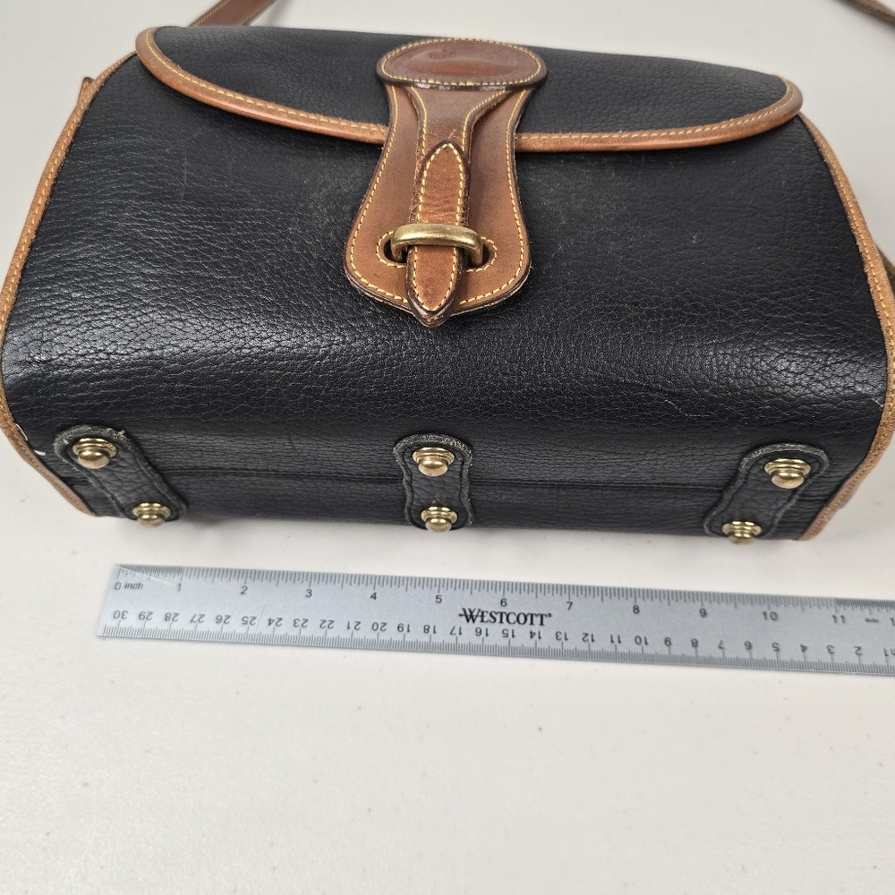 DOONEY & BOURKE Shoulder Bag Leather All Weather VTG Essex Black Tan Ships FAST - Picture 9 of 17